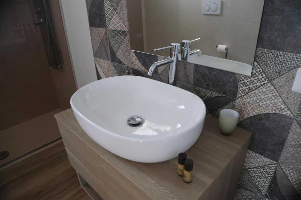 Le Suite Del Pastore Lecce Exterior foto